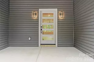 3153 Huffman St, Claremont, NC 28610 - Photo 4