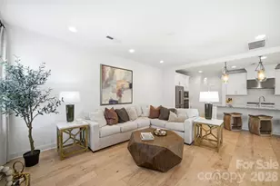 6008 Corbin Woods Ct, Charlotte, NC 28226 - Photo 12