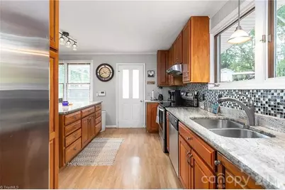 1250 Lake Drive #9, Lexington, NC 27292 - Photo 10