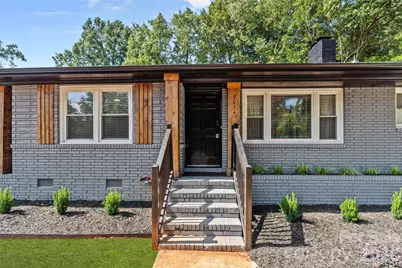 2014 Sandhurst Drive, Charlotte, NC 28205 - Photo 2