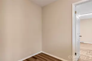 6927 Stonington Ln, Charlotte, NC 28227 - Photo 16