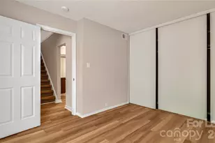 6927 Stonington Ln, Charlotte, NC 28227 - Photo 10