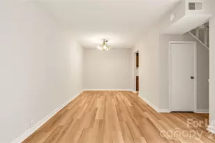 6927 Stonington Ln, Charlotte, NC 28227 - Photo 8