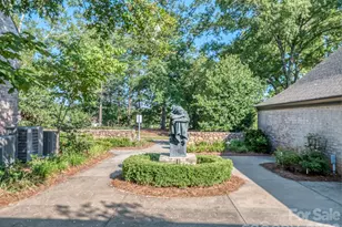 11027 Wrigley Mansion Dr, Charlotte, NC 28273 - Photo 32