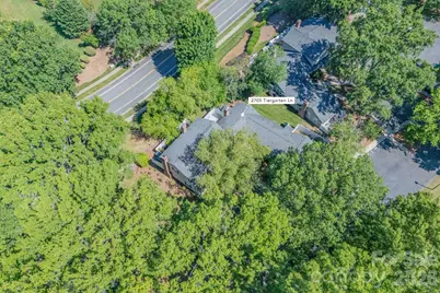2705 Tiergarten Lane, Charlotte, NC 28210 - Photo 2
