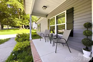 204 Price St, Mount Holly, NC 28120 - Photo 2