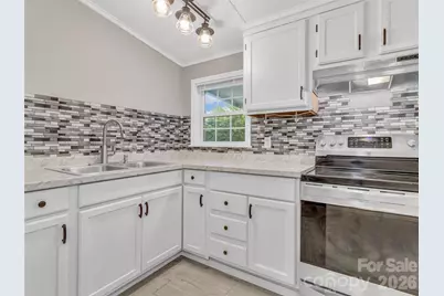 133 Kristey Lane, Hendersonville, NC 28792 - Photo 28