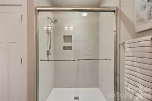 1747 Cannon View Ln, Charlotte, NC 28208 - Photo 20