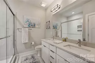 1747 Cannon View Ln, Charlotte, NC 28208 - Photo 18