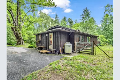 2212 Green River Road, Zirconia, NC 28790 - Photo 4