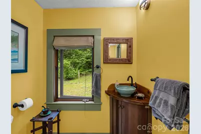 2212 Green River Road, Zirconia, NC 28790 - Photo 20