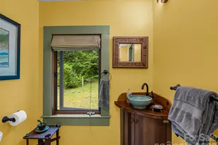 2212 Green River Rd, Zirconia, NC 28790 - Photo 20