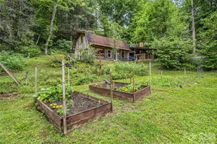 2212 Green River Rd, Zirconia, NC 28790 - Photo 34