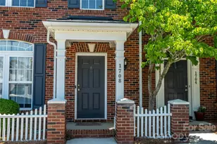 1708 Chamberside Dr, Rock Hill, SC 29730 - Photo 2