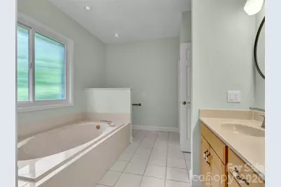 99 Mary Gray Drive, Clyde, NC 28721 - Photo 18