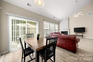 9313 Linden Tree Ln, Charlotte, NC 28277 - Photo 16