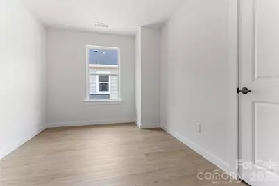 1033 19th Street NE #37 & 38, Hickory, NC 28601 - Photo 16