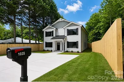 1033 19th Street NE #37 & 38, Hickory, NC 28601 - Photo 2