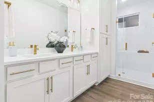 2645 Ravencroft Dr, Charlotte, NC 28208 - Photo 20