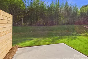 2645 Ravencroft Dr, Charlotte, NC 28208 - Photo 16