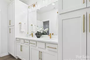 2645 Ravencroft Dr, Charlotte, NC 28208 - Photo 22