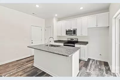 2604 Greencrest Lane, Statesville, NC 28677 - Photo 10