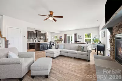 10295 October Glory Way, Charlotte, NC 28215 - Photo 12