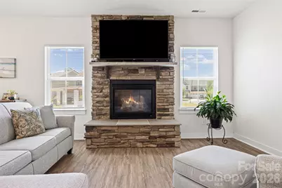 10295 October Glory Way, Charlotte, NC 28215 - Photo 14