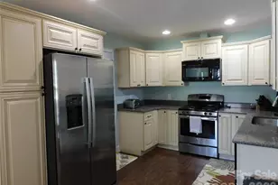 612 Red Hawk Way, Clover, SC 29710 - Photo 6