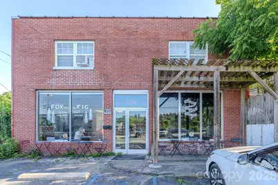 615 Oak Avenue, Spruce Pine, NC 28777 - Photo 1