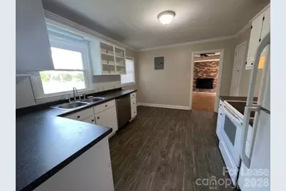445 Bess Town Road, Bessemer City, NC 28016 - Photo 4