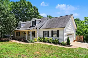 113 Heather Glen Ln, Belmont, NC 28012 - Photo 2