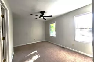 3317 Windsor Dr, Charlotte, NC 28209 - Photo 16