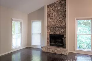 3317 Windsor Dr, Charlotte, NC 28209 - Photo 4