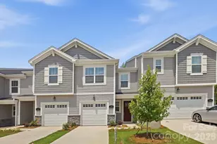 1304 Vibrant Rd, Charlotte, NC 28215 - Photo 2