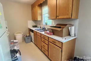 1213 Coventry Pl NW, Conover, NC 28613 - Photo 16