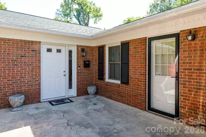 555 E Black Street, Rock Hill, SC 29730 - Photo 4