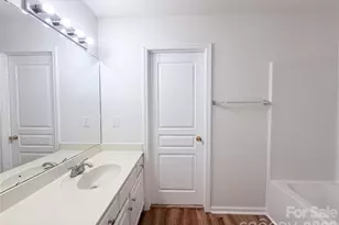 10648 Secret Garden Ln, Charlotte, NC 28214 - Photo 12
