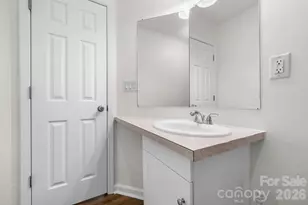 952 Eastern Ridge Dr, Newton, NC 28658 - Photo 20