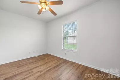 952 Eastern Ridge Drive, Newton, NC 28658 - Photo 22