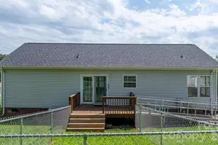 952 Eastern Ridge Dr, Newton, NC 28658 - Photo 36