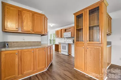 952 Eastern Ridge Drive, Newton, NC 28658 - Photo 10