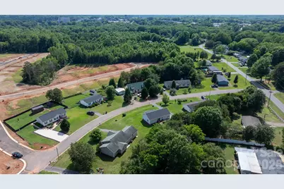 952 Eastern Ridge Drive, Newton, NC 28658 - Photo 44