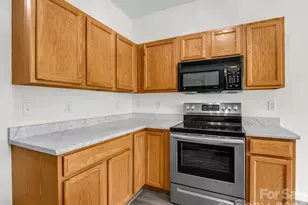 6 Scottish Cir, Asheville, NC 28803 - Photo 10