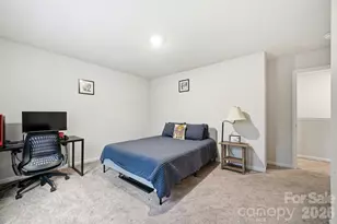 565 Hawley St, Charlotte, NC 28214 - Photo 18
