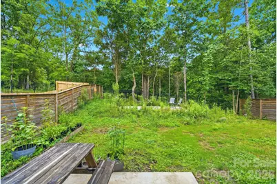 565 Hawley Street, Charlotte, NC 28214 - Photo 32