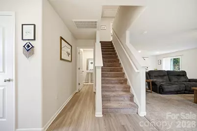 565 Hawley Street, Charlotte, NC 28214 - Photo 6