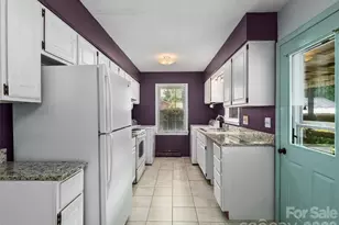25 Moody Rd, Asheville, NC 28806 - Photo 4