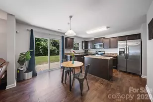 5329 Park Brook Dr, Charlotte, NC 28269 - Photo 10
