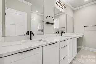 1571 Duckworth Ave, Charlotte, NC 28208 - Photo 22